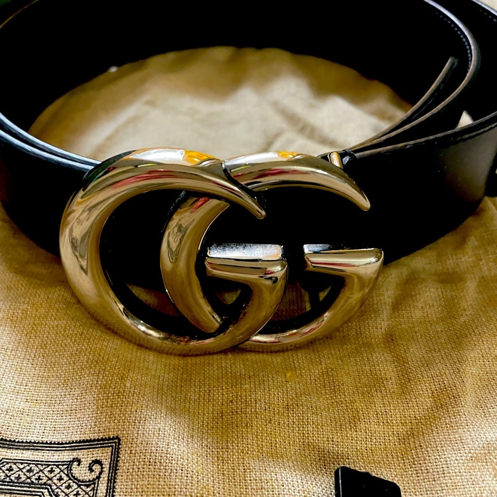 100% Authentic Woman’s Gucci Belt 100 cm (XL) Black and SILVER